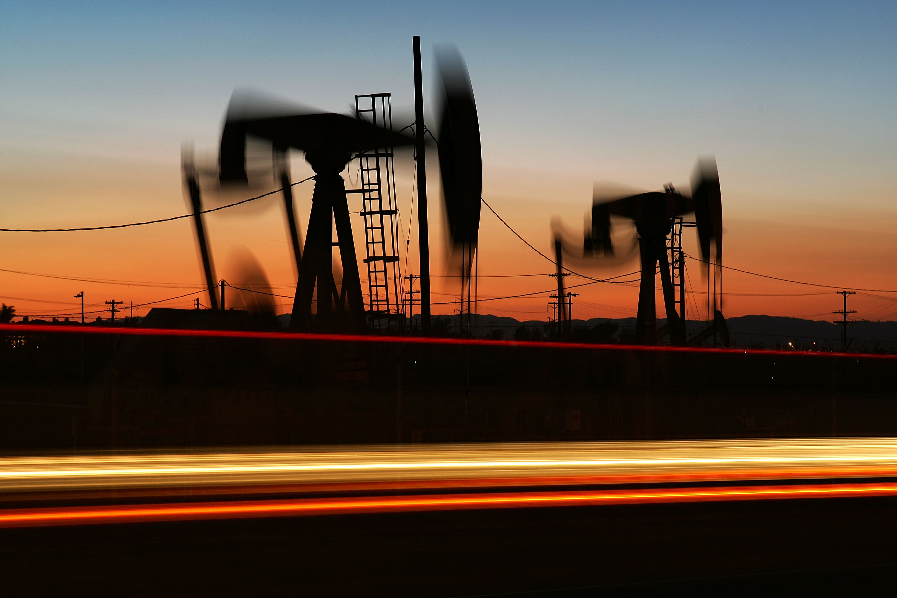 High Oil Prices Continue To Drive Gas Prices Steadily Upwards